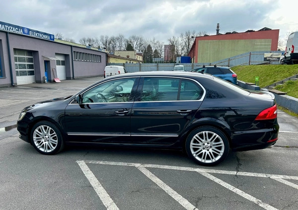 Skoda Superb cena 53900 przebieg: 212000, rok produkcji 2014 z Lublin małe 137